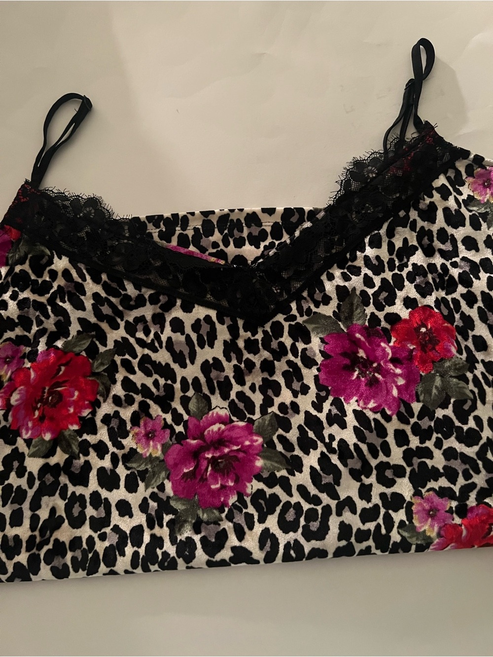 NWT sofia by sofia vergara Pajamas Black & Pink Floral Leopard Top & Shorts 3X - Picture 9 of 14